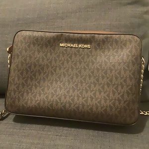 Michael Kors Crossbody Purse